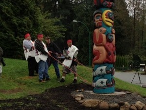 Photos of Totem Pole raising, September 29, 2013, Tsleil-Waututh